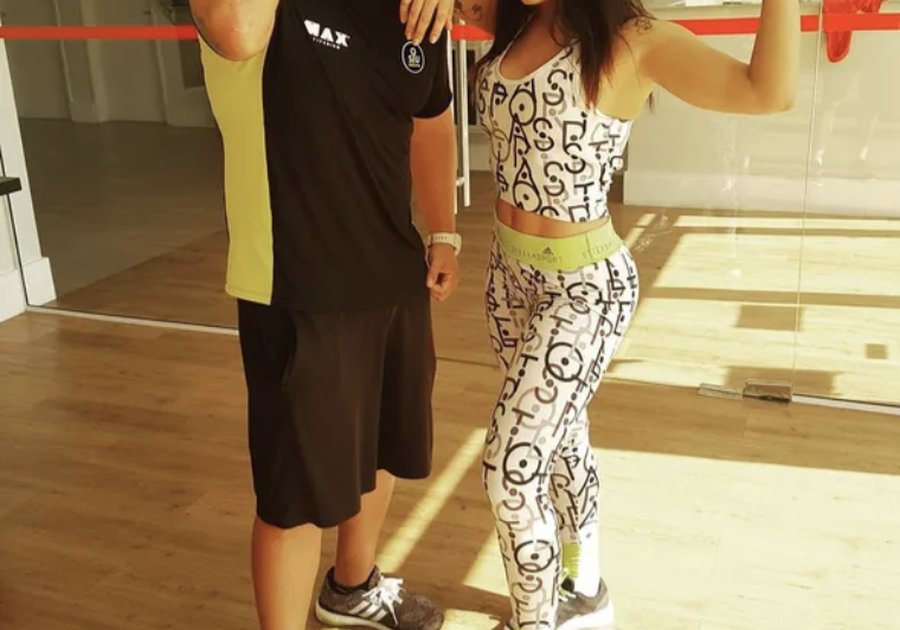 Anitta aparece diferente sem maquiagem após o treino